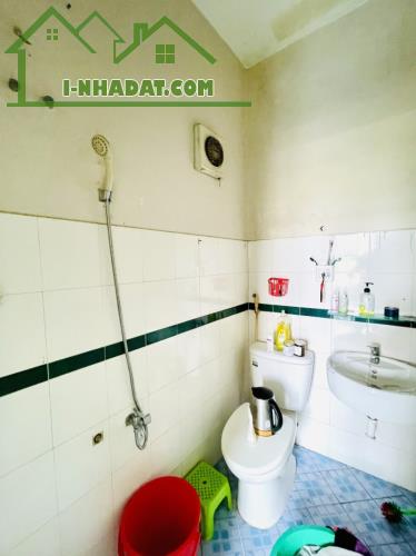 BÁN NHÀ MẶT TIỀN 40M2 5 TẦNG NGANG 6M 5 PN KD ĐỈNH TRƯỜNG SA GẤP BÁN 9.2 TỶ. - 2