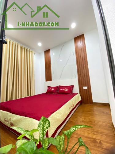 Nhà Đẹp- Ở Ngay- Ngõ Nông - Văn Chương-Đống Đa - Dt : 23m2/4 tầng*nhỉnh 5 tỷ - 2