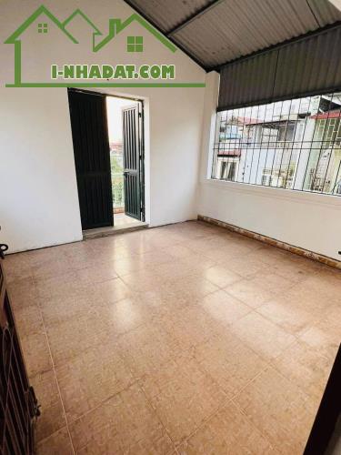 VIP ĐỐNG ĐA - PHÂN LÔ CÁN BỘ - 2 THOÁNG - Ô TÔ ĐỖ CỬA - NGÕ THÔNG - DÒNG TIỀN        52m x - 3