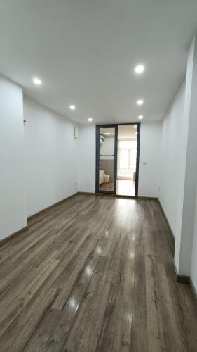 Bán nhà riêng phố Phạm Ngọc Thạch Đống Đa, nhà đẹp ô tô tránh 2 vỉa hè kinh doanh - 2