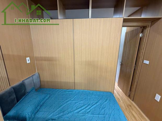 Bán căn hộ tầng 2 Tập Thể Nam Thành Công (20 Láng Hạ) 50m2 ,lô góc ô tô full nội thất - 4