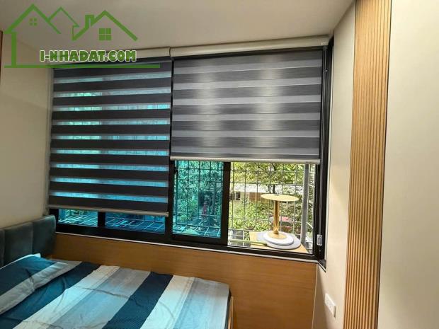 Bán căn hộ tầng 2 Tập Thể Nam Thành Công (20 Láng Hạ) 50m2 ,lô góc ô tô full nội thất - 5