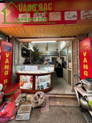 Bán Mặt Phố Tạ Quang Bửu, Bách Khoa DT 86m2, KINH DOANH mọi ngành hàng. Giá chỉ 25 tỷ
