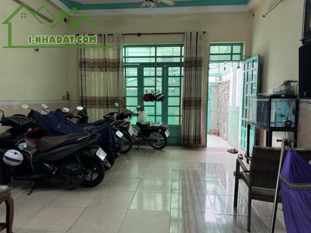 NHÀ BÁN TRUNG TÂM TÂN BÌNH, SÁT MẶT TIỀN ĐƯỜNG BA VÂN. 65M2 – CHỈ 8,9 TỶ - 1