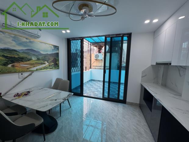 BÁN NHÀ LÔ GÓC 2 MẶT THOÁNG – THANG MÁY – FULL NỘI THẤT – TRẦN KHÁT CHÂN – GIÁ 8.65 TỶ - 5
