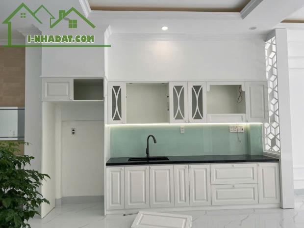 Bán nhà 2 tầng Tân Cổ Điển Full nội thất Kiệt ôtô 112 Thích Thịnh Khiết, Thủy Xuân, TP Huế - 2