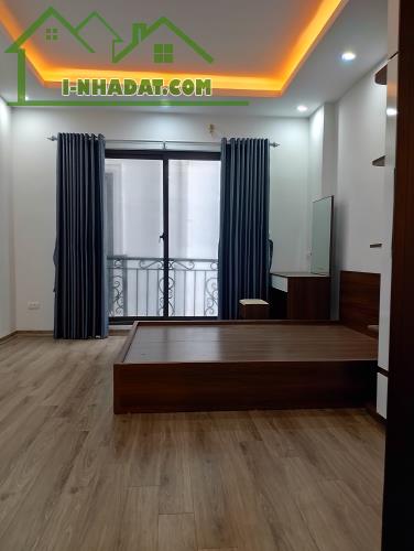 BÁN NHÀ PHỐ ĐẠI LA – HAI BÀ TRƯNG – GẦN PHỐ, GẦN Ô TÔ – NHÀ ĐẸP Ở NGAY  Diện tích: 30m²