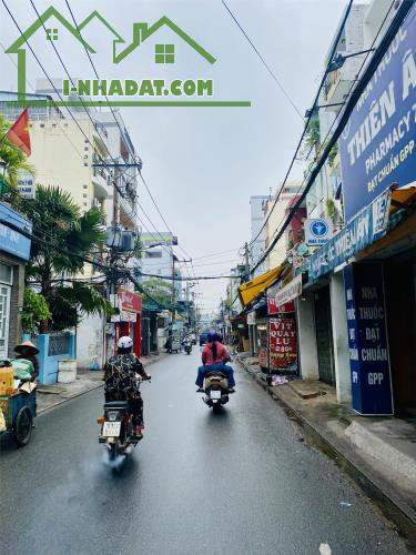 **Bán nhà mặt tiền Trần Mai Ninh, phường 12 Tân Bình; (4,5*35), 4 tầng - 4
