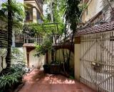 Cần bán Biệt Thự sân vườn 2 mặt ngõ khu Bách Khoa - 133/140m2 x 3 Tầng - Sổ đỏ đẹp