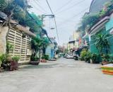 Lê Văn Quới gần 4 xã giápTân Phú hẻm 5m thông xe hơi vào nhà 60m2 -4 Tầng Nhỉnh 5ty