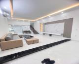 Bán nhà 2 tầng sạch đẹp về ở luôn phố Dư Hàng