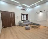 Nhỉnh 3 tỷ, 70m2, tập thể 02 ngủ, Gác Xép, phố Trần Cung, Hoàng Quốc Việt, Bắc Từ Liêm, Ký