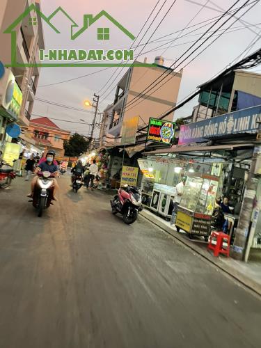 Bán nhà mặt tiền 9,3x25m giá 13,9 tỷ Đường Hiệp Thành 6