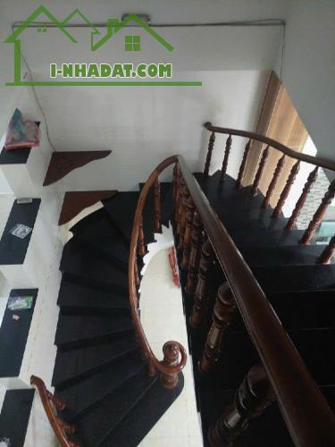 Nhà mặt tiền Thạnh Xuân 40, Quận 12 - DT  100m2- Giá 5.2 tỷ - 3