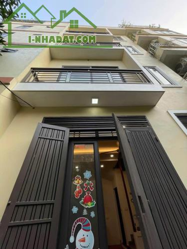 NHÀ ĐẸP LÀNG CỔ ĐÔNG NGẠC - BẮC TỪ LIÊM - DT33M2 - 5 TẦNG - GIÁ 5,7 TỶ -  Ở , KINH DOANH