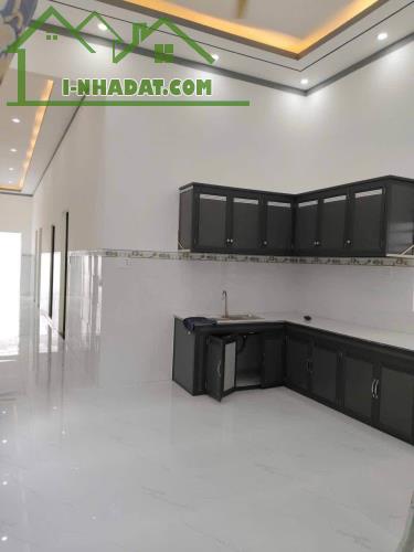 Chính Chủ bán nhà cấp 4 ( 4PN - 4WC ) - Gần Vòng Xoay An Lạc Giá 785 Triệu ! - 4