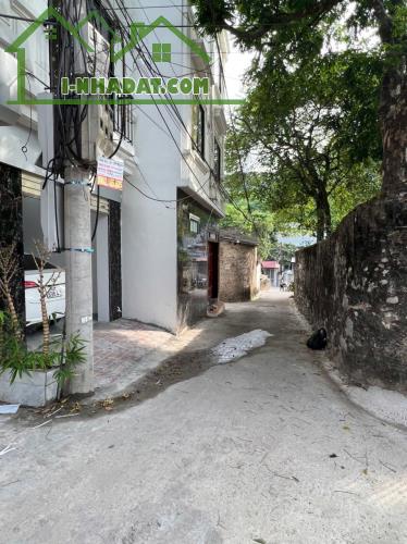 Còn duy nhất 1 căn đẹp số 1 Phụng Châu Chương Mỹ 2.5 tỷ ngay ĐHTDTT 4 tầng.2.5 tỷ.Về ở nga - 2