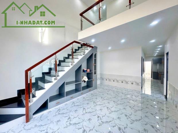 Chi 2,75 tỷ sở hữu nhà gác lửng 80m2 gần Công An P.Bửu Long, đường ô tô 7 chỗ chạy vi vu - 1
