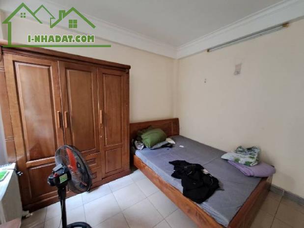 BÁN NHÀ DÂN XÂY - MẶT TIỀN RỘNG - Ô TÔ TRÁNH - CÁCH MIPEC 300M