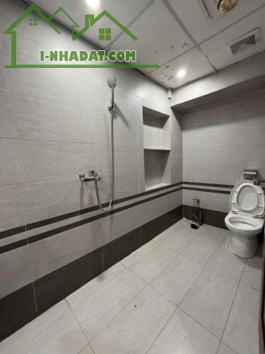 BÁN CĂN HỘ TẬP THỂ QUÂN ĐỘI NGÕ 120 HOÀNG QUỐC VIỆT - DT: 49.4M SỔ/75M SỬ DỤNG, GIÁ 4.65 T - 4