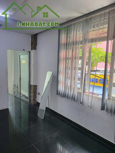 CHÍNH CHỦ CHO THUÊ MẶT BẰNG LẦU 1 TẠI QUẬN TÂN PHÚ - 3