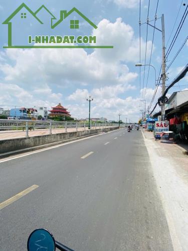 Bán gấp nhà đẹp lung linh ở ngay Phú Định, gần mặt tiền, 58m2, SHR, HCĐ, chỉ 4.8 tỷ.