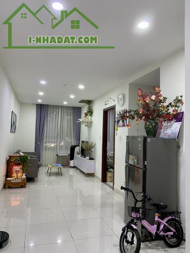 Cần bán chung cư 8X Rainbow ( Ngọc đông dương ) 64m 2PN giá 1,92 tỷ