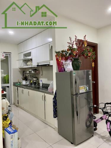 Cần bán chung cư 8X Rainbow ( Ngọc đông dương ) 64m 2PN giá 1,92 tỷ - 2