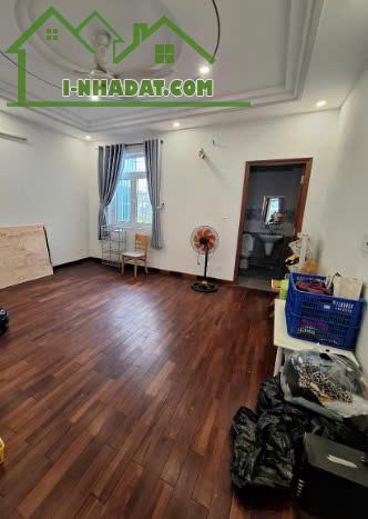 SIÊU HÓT - CHÍNH CHỦ CHO THUÊ SÀN LẦU 1 LÀM VĂN PHÒNG HOẶC Ở PHƯỜNG HIỆP BÌNH CHÁNH - TP - 2