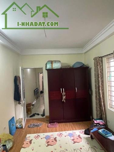 BÁN NHÀ 5 TẦNG - VÀI BƯỚC CHÂN RA PHỐ - 5 TẦNG ĐẸP LUNG LINH 2 THOÁNG TRƯỚC SAU - 3