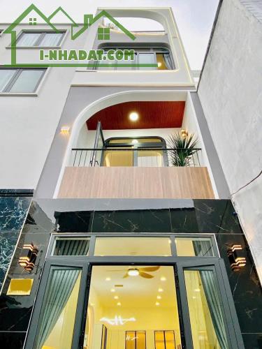 LÊN SÓNG CĂN NHÀ PHỐ 3 LẦU SÂN THƯỢNG 3TỶ3 TẠI ĐƯỜNG KHA VẠN CÂN THỦ ĐỨC