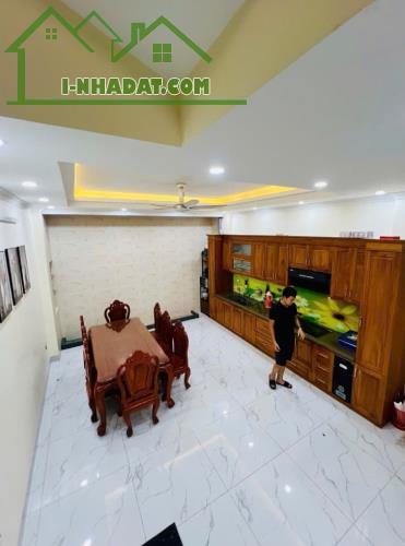 Bán nhà tổ 2 Phúc Lợi – 30m² x 4.5 tầng – cách ô tô 20m – sổ riêng – chỉ 4,65 tỷ (TL) - 1