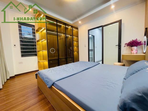 NHÀ SIÊU ĐẸP - 6 NGỦ - VĨNH HƯNG - HOÀNG MAI - FULL NỘI THẤT XỊN SÒ - 41M2 - HƠN 6 TỶ - 3
