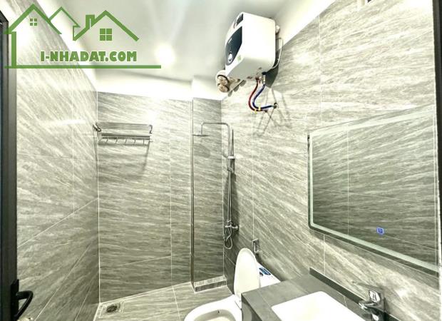 Bán nhà Phố Cấm, Gia Viên, Ngô Quyền, Hải Phòng. 3 tầng, 80m2, 3,15 tỷ. Ngang 6m, d2 - 4