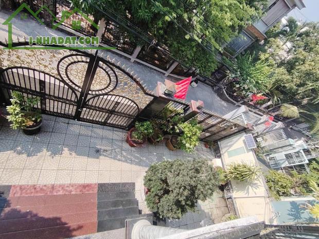 BIỆT THỰ VƯỜN ĐẸP 3 TẦNG 12 TỶ  – NGUYỄN BÌNH TT NHÀ BÈ – XE HƠI VÀO TẬN NHÀ - 3