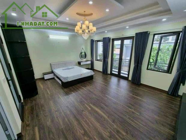 Chị gái cần bán căn Biệt thự Liền kề Tuyệt đẹp tại Long Biên - 19,5 Tỷ . - 3