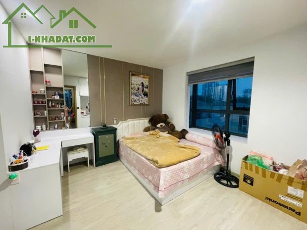 BÁN CĂN HỘ CHUNG CƯ CAO CẤP ONE 18 NGỌC LÂM 115M, MT5M, LÔ GÓC, NỘI THẤT XỊN ĐẸP. - 2