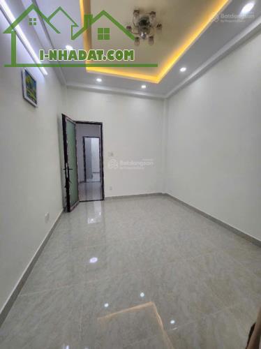 Bán nhà mặt tiền 3 tầng đúc kiên cố đường nhựa tại Mễ Cốc, 4,58 tỷ, 44m2, 4PN, 3WC cực - 2