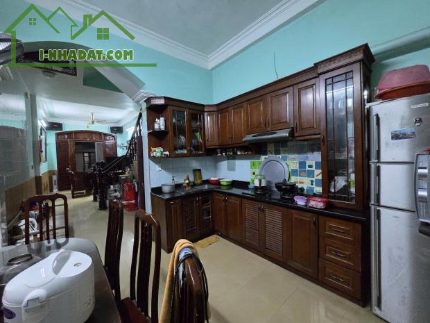 Hiếm Vũ Xuân Thiều 52m 3tầng phân lô - 2 mặt ngõ thông - 1