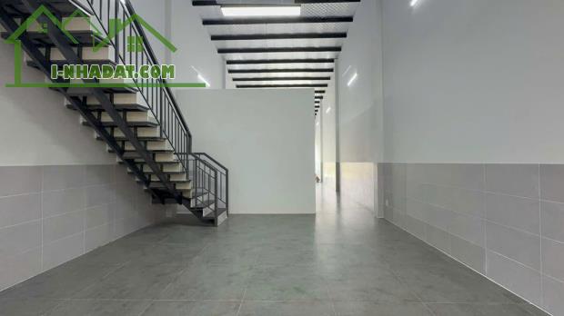 CHO THUÊ MẶT BẰNG KD/KHO 400M2 ( 1 TRỆT 1 LỬNG) GIÁ TỐT MẶT TIỀN TỈNH LỘ 15, CỦ CHI - 4