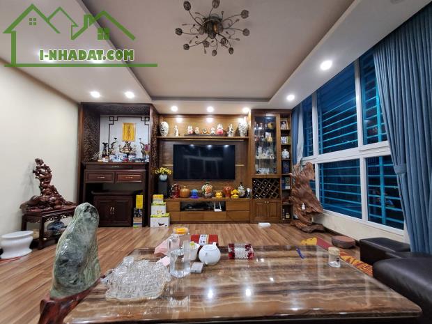 Bán nhà Xuân Đỉnh, Từ Liêm 50m2, 5 tầng, mặt tiền 6.8m lô góc Gara ô tô giá chỉ 14.7 tỷ