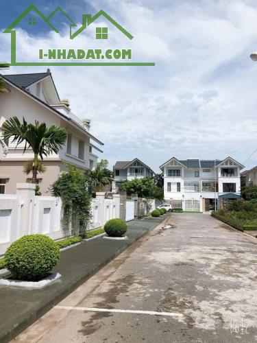 Biệt thự Mê Linh - Anh Dũng, 180m 3 tầng, đường 10, Giá 10.7 tỉ, rẻ nhất thị trường