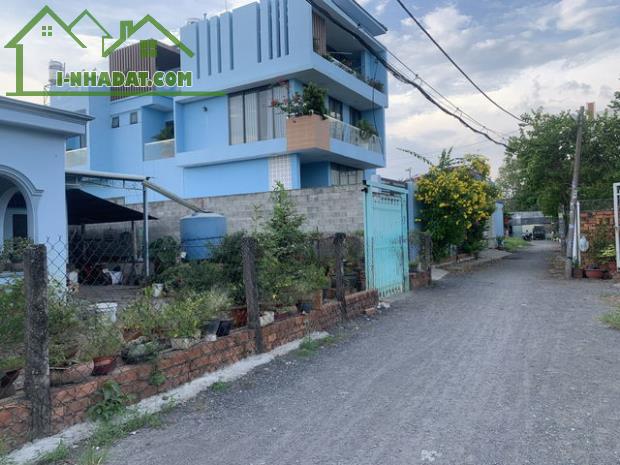 Bán đất cách mặt tiền 30m vươn lài phường an phú đông q12, sổ vuông nở hậu, cho phép xây