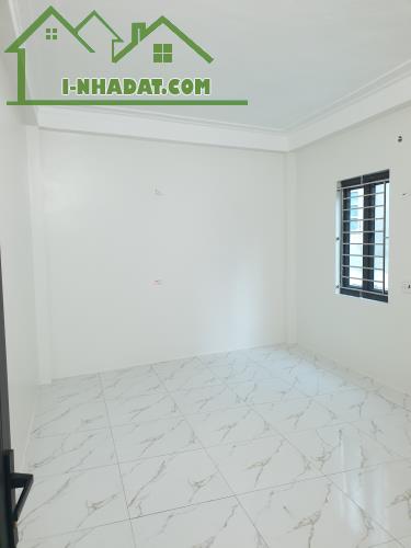 BÁN NHÀ ĐẸP 1.76 TỶ 3 TẦNG 47M2 ( ĐÔNG NAM ) NGÕ TRẦN QUANG KHẢI - 4
