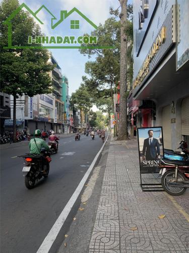 *GẤP GẤP BÁN  căn góc 2 mặt tiền Bùi Hữu Nghĩa ngay Nguyễn Trãi P7 Q5. Chỉ 11.3 tỷ - 2