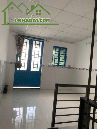 Cho thuê nhà 3PN 2WC đường 42 Phường hiệp Bình Chánh. Giá 7/5tr/tháng 0964762748