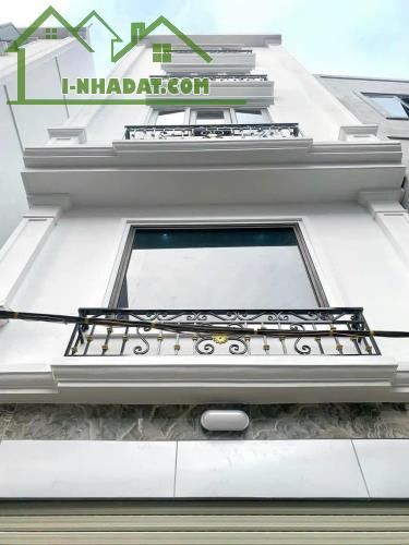 Còn duy nhất 1 căn đẹp số 1 Phụng Châu Chương Mỹ 2.5 tỷ ngay ĐHTDTT 4 tầng.2.5 tỷ.Về ở nga - 5