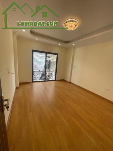 Còn duy nhất 1 căn đẹp số 1 Phụng Châu Chương Mỹ 2.5 tỷ ngay ĐHTDTT 4 tầng.2.5 tỷ.Về ở nga - 1