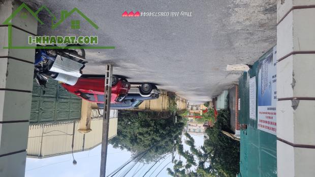 💥💥💥Đất Hà Nội💥💥💥 -  72,6m2 ..1 tầng -   Ngõ 2 oto tránh nhau -   Hải: 0917966238