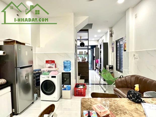 Phú Nhuận, Huỳnh Văn Bánh gần Trường Sa,gần HXH, 3 Tầng,62m2,nở hậu 4.2m, 7.75 Tỷ - 2